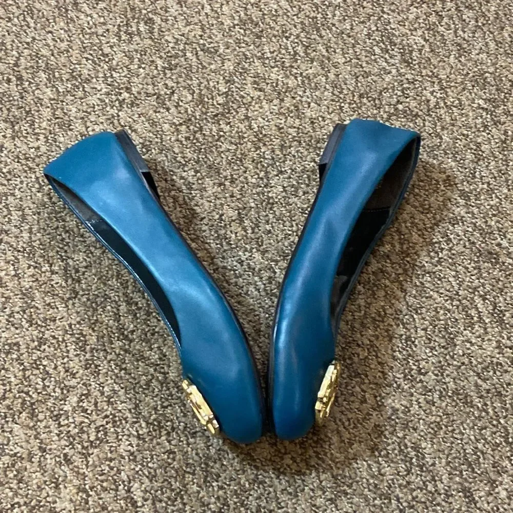 Monet Since 1929 Leather Upper Elegant Teal Flats with Gold Accent Women Sz 10 M